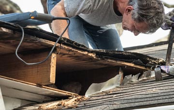 common causes of Blacksmiths Corner fascia damage